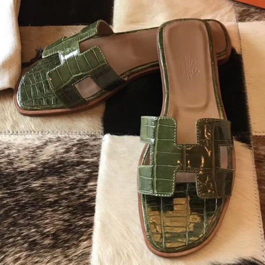 HERM Oran Sandals In Olive Shiny Niloticus Crocodile
