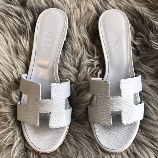 HERM Oasis Sandals In Pearl Grey Epsom Leather