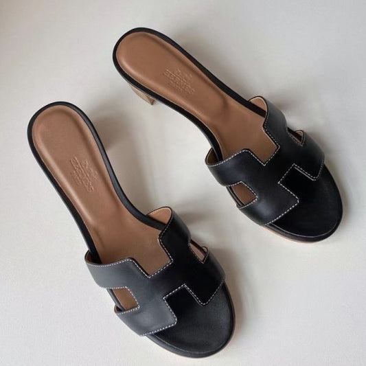 HERM Oasis Sandals In Black Swift Leather