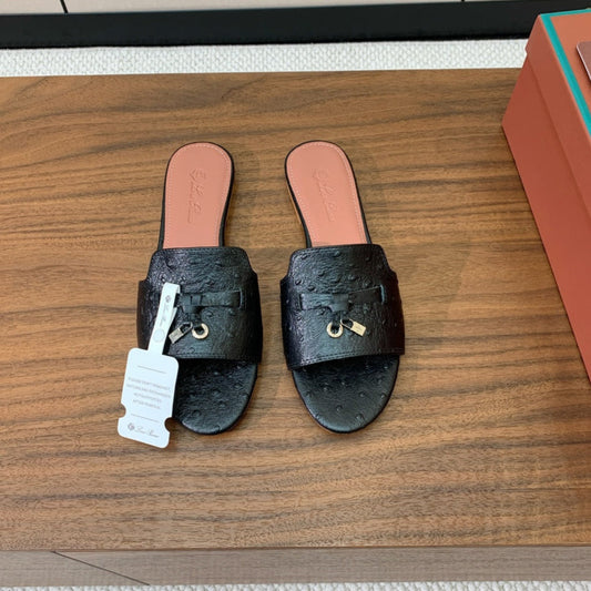 FLAT SLIPPERS IN BLACK LAMBSKIN OSTRICH SKIN